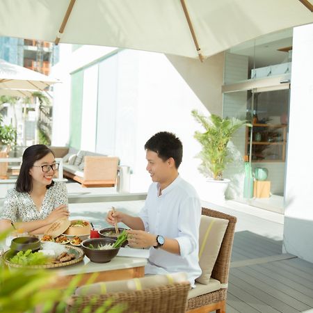 ฟิวชั่น สวีท ดานัง - รีเฟลกโซโลจี อินคลูซีฟ Hotel ภายนอก รูปภาพ