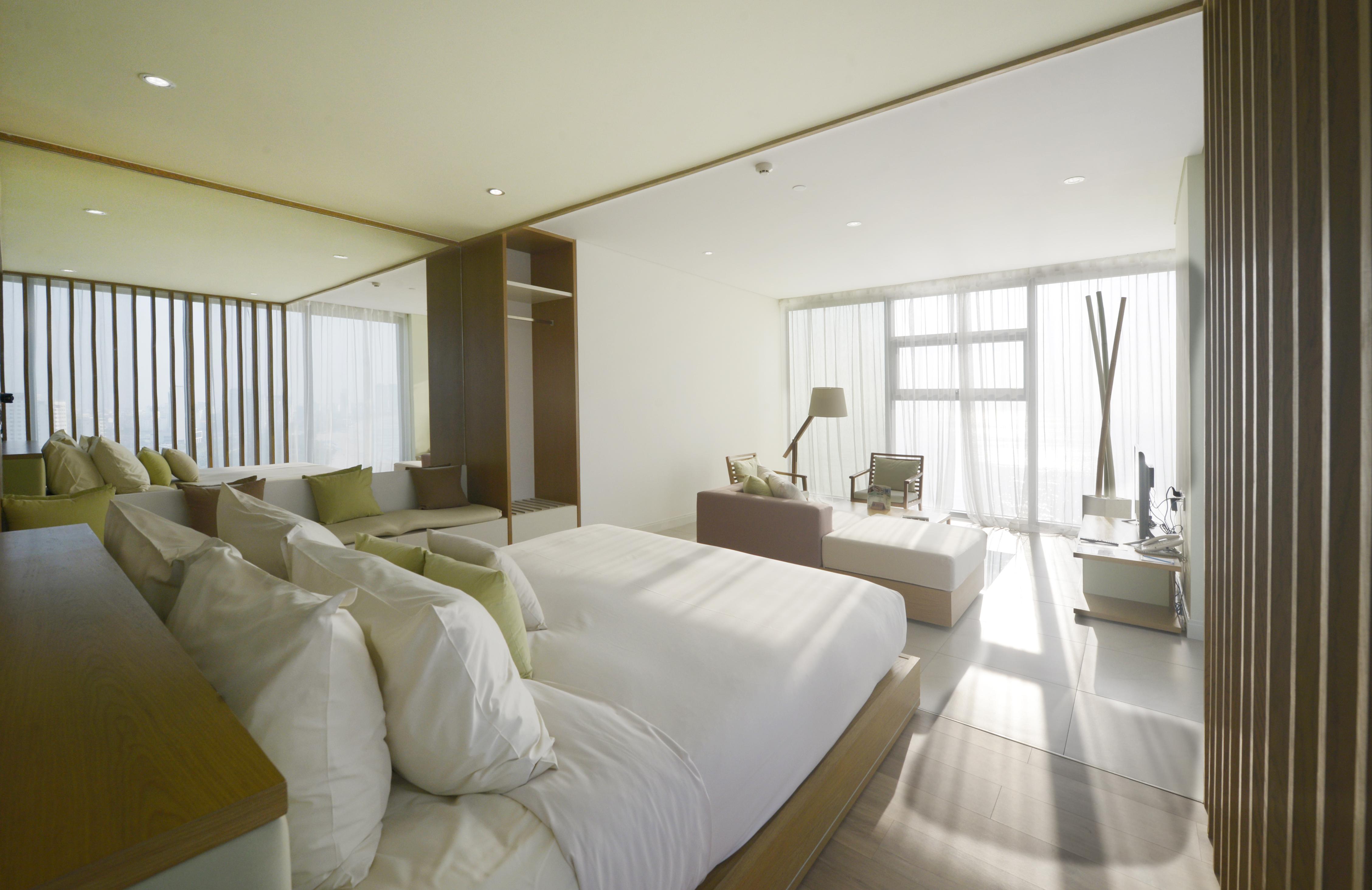 ฟิวชั่น สวีท ดานัง - รีเฟลกโซโลจี อินคลูซีฟ Hotel ภายนอก รูปภาพ