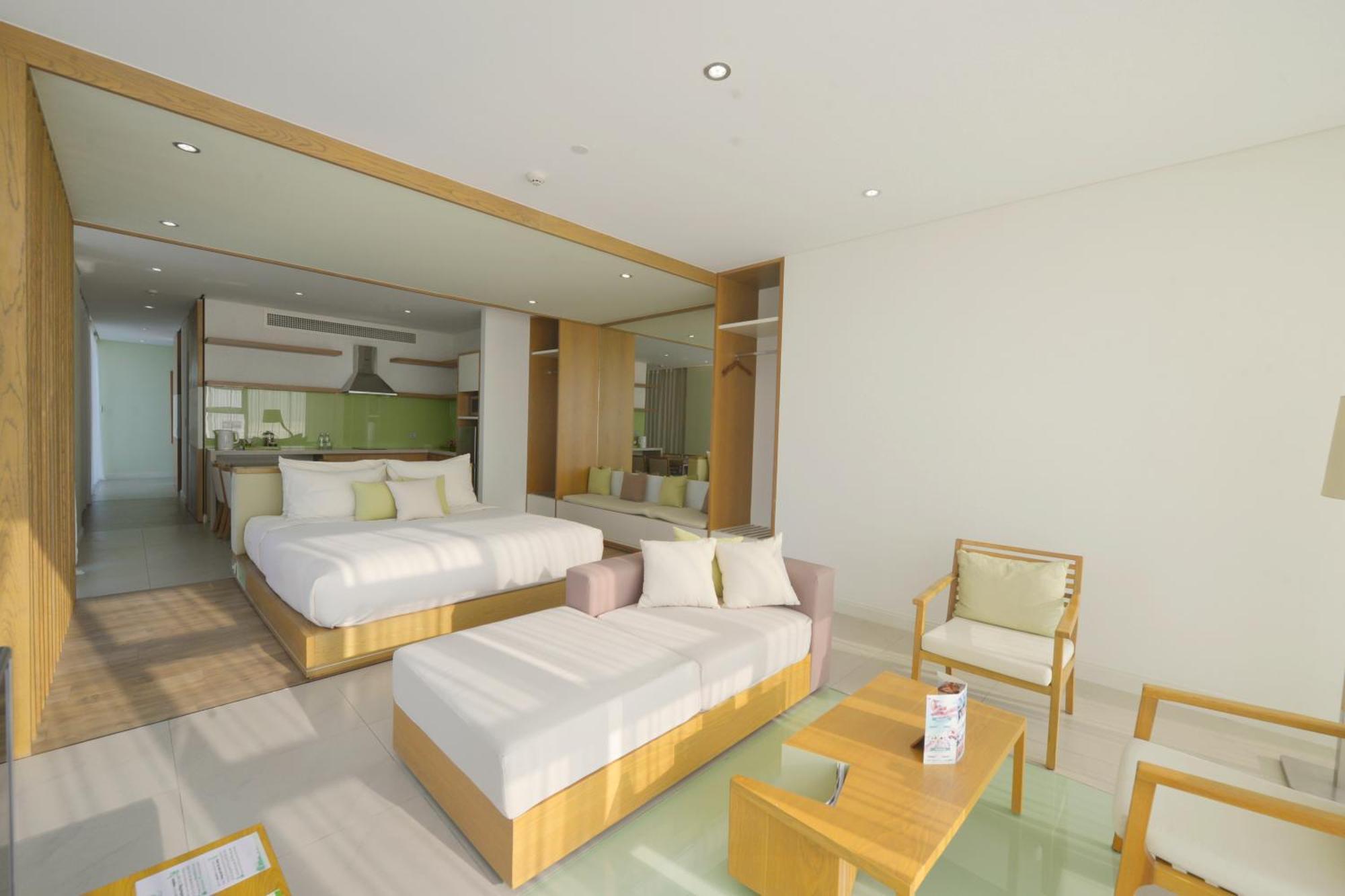 ฟิวชั่น สวีท ดานัง - รีเฟลกโซโลจี อินคลูซีฟ Hotel ภายนอก รูปภาพ
